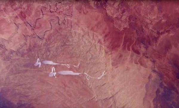 1442322319-3684b7