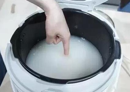 1448457607-9e28b4