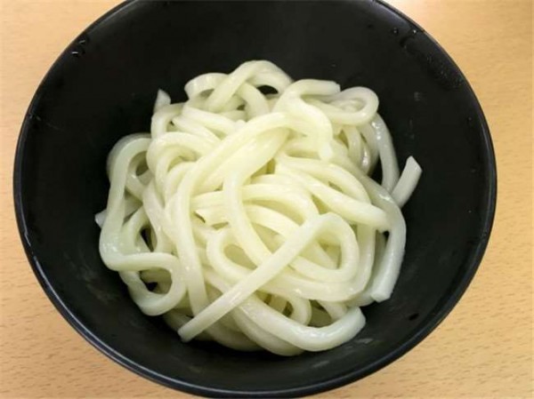 1454604018-3a8b81